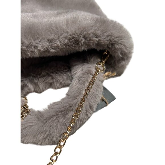 Vegan Faux Fur Handbag With Gold Chain‎ -12" x 8" - Expressions NYC - Picture 8 of 10